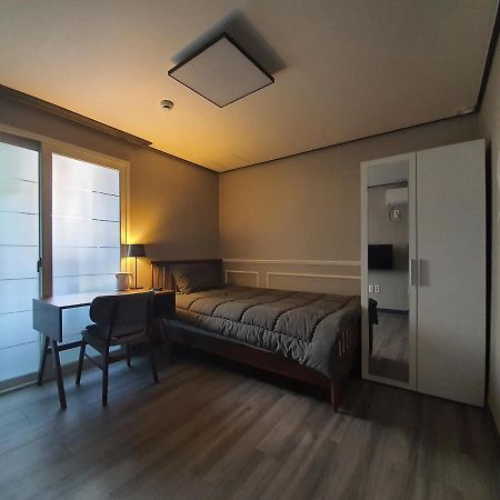House Of Gallery In Anjirang Hotel Daegu Ngoại thất bức ảnh