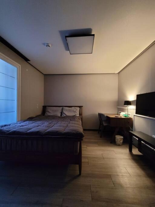 House Of Gallery In Anjirang Hotel Daegu Ngoại thất bức ảnh